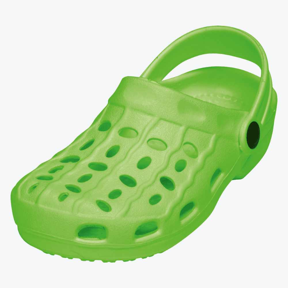 Leichte grüne Clogs für Kinder mit ergonomischem Design und Belüftung – ideal für den Strand, Garten oder sommerliche Outdoor-Aktivitäten.