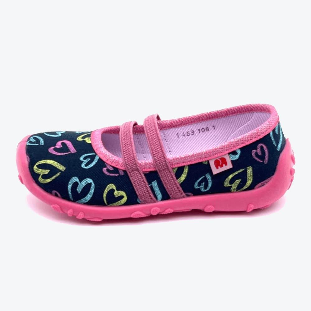 Auf der linken Seite sehen Sie die Elefanten Hausschuhe Pretty Palina in der Größe 30, präsentiert in einem bezaubernden Pink.